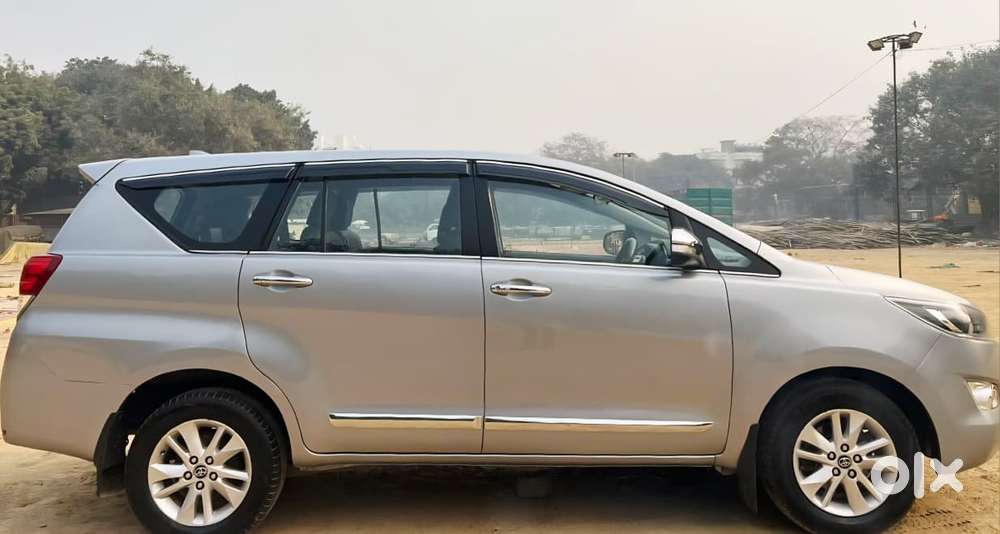 Toyota Innova Crysta Zx 2.4 Diesel 7 Seater, 2017, Diesel