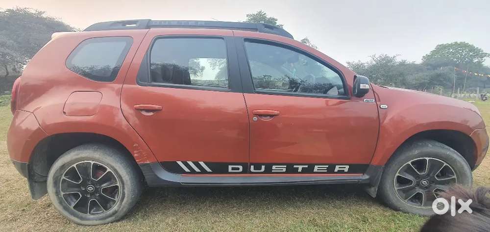 Automatic Duster Petrol
