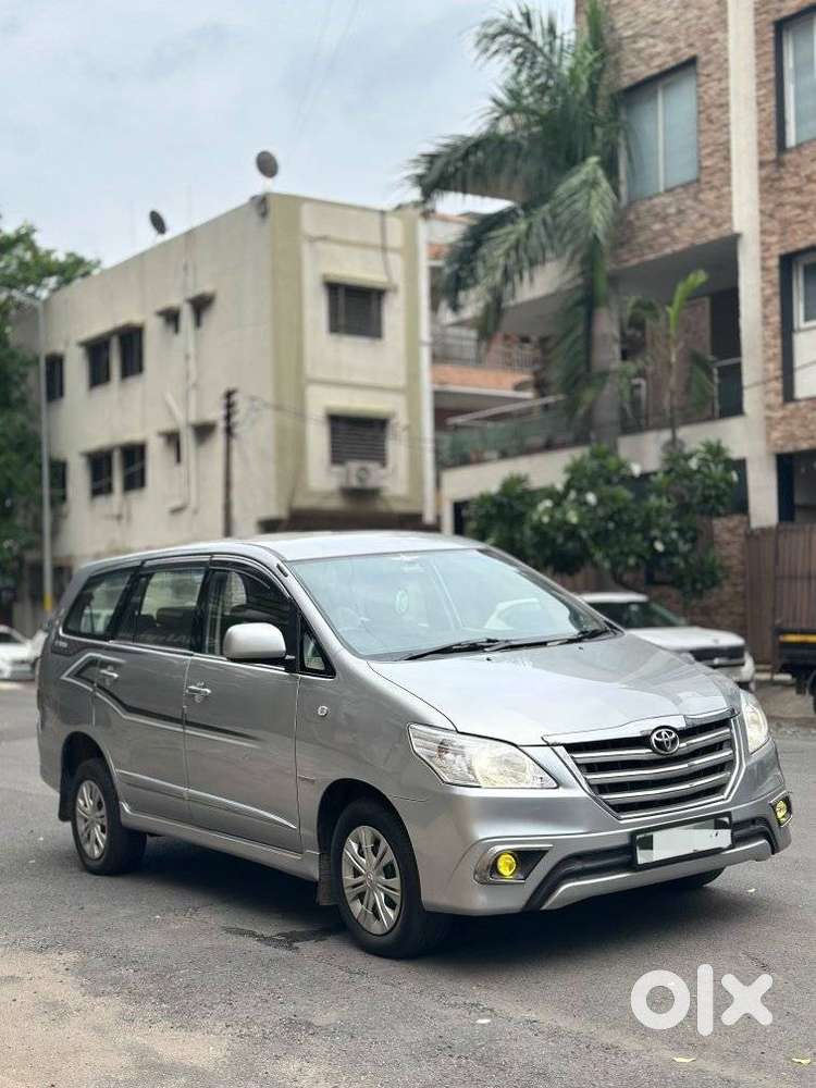Toyota Innova 2.5 G (diesel) 8 Seater, 2015, Diesel