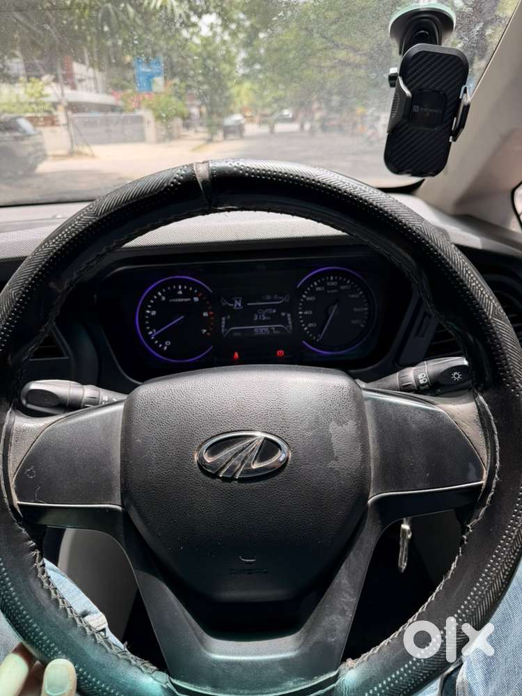 Mahindra Marazzo Diesel 2020 8 Seater