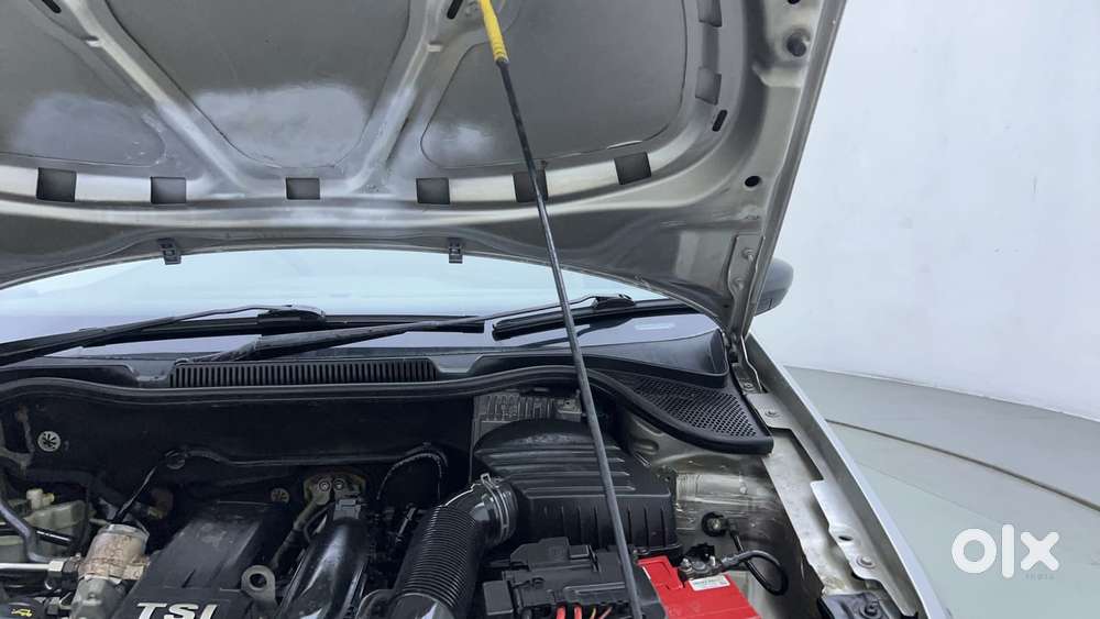 Volkswagen Vento 2010-2013 Petrol Highline, 2016, Petrol