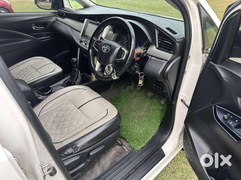 Toyota Innova Crysta 2.4 G Mt 8s, 2019, Diesel