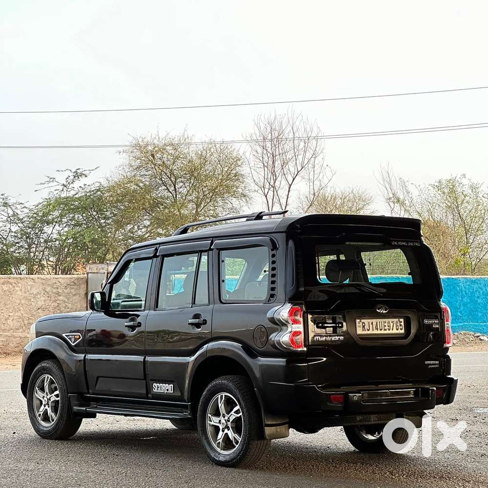 Mahindra Scorpio S10, 2016, Diesel
