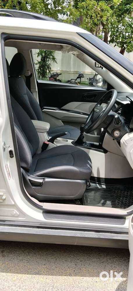 Mahindra Xuv300 W6, 2019, Petrol