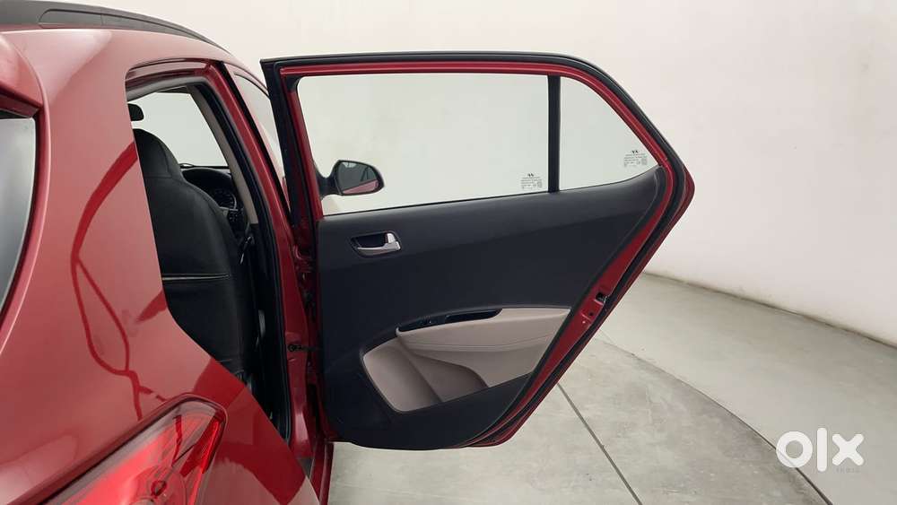 Hyundai Grand I10 [2017-2020] 1.2 Kappa Vtvt Sportz At, 2018, Petrol