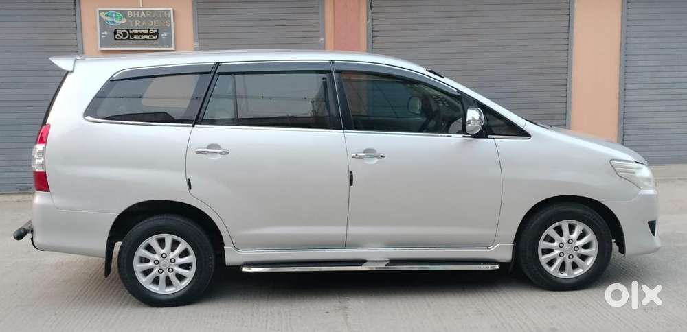 Toyota Innova 2.5 V 7 Str, 2012, Diesel