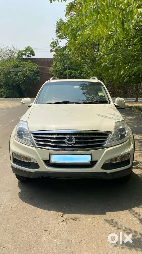 2013 Mahindra Automatic Rexton Car For Sale