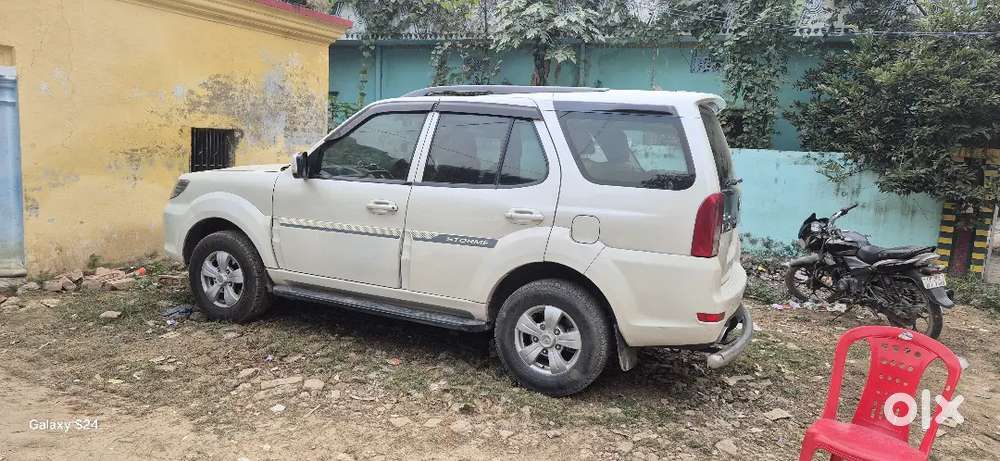 Tata Safari Storme 2014 Diesel 125000 Km Driven
