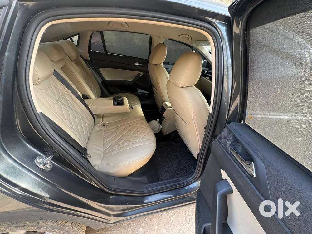 Skoda Slavia 2022 Petrol Well Maintained