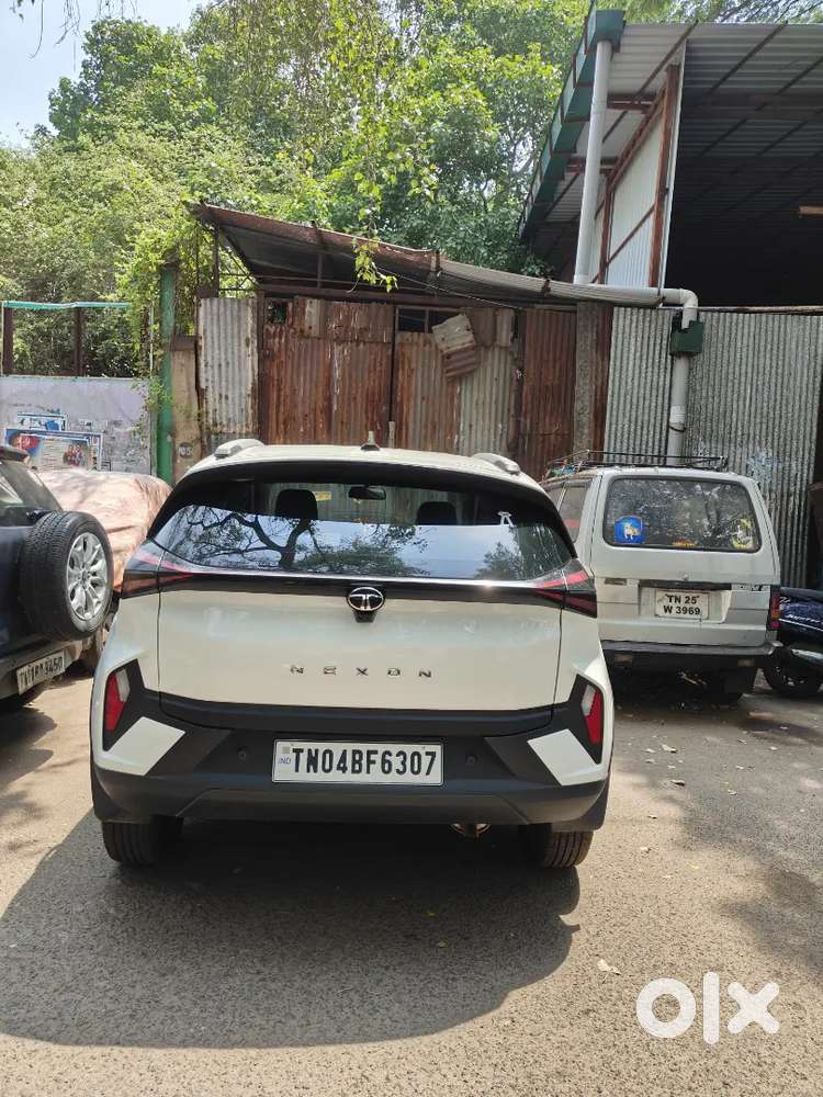 Tata Nexon 2025 Petrol 7000 Km Driven