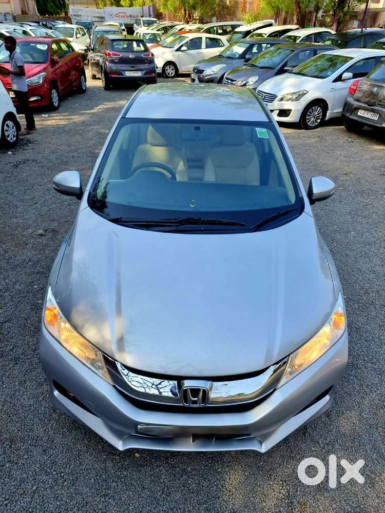 Honda City V At I-vtec, 2015, Petrol