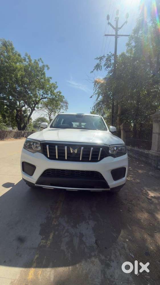 Mahindra Diesel Car 2023/11