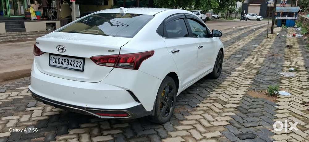 Hyundai Verna, 2023, Petrol