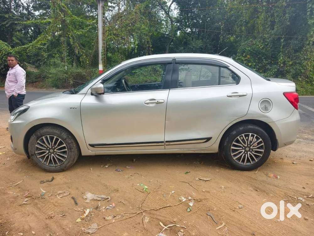 Maruti Suzuki Dzire 1.2 Zxi, 2017, Petrol