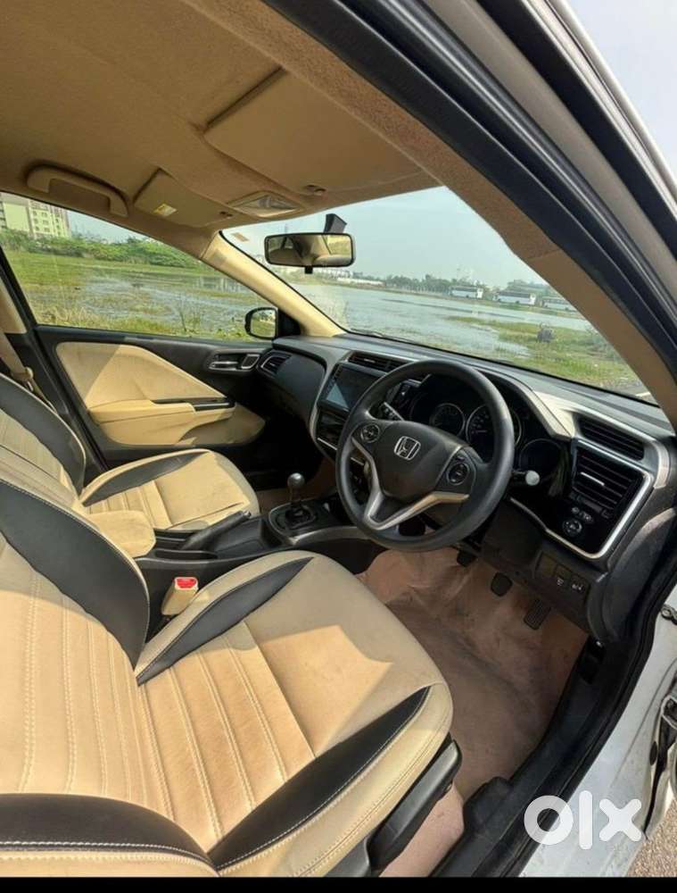 Honda City V Mt 2018 Top End Model