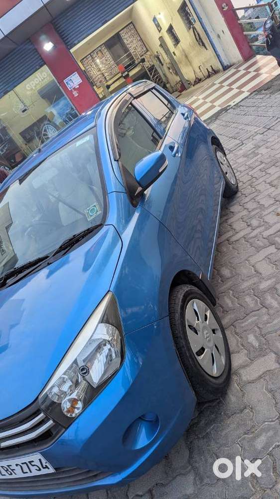 Maruti Suzuki Celerio Zxi Optional Amt Bsiv, 2016, Petrol