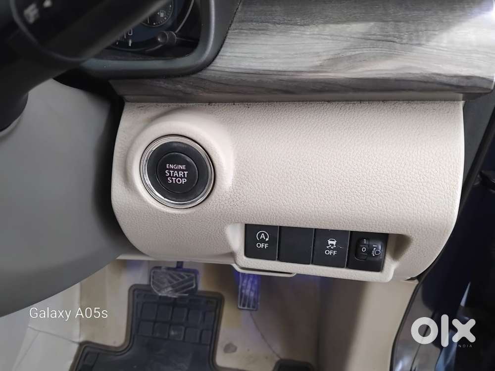 Maruti Suzuki Ertiga Vxi At Petrol, 2022, Petrol