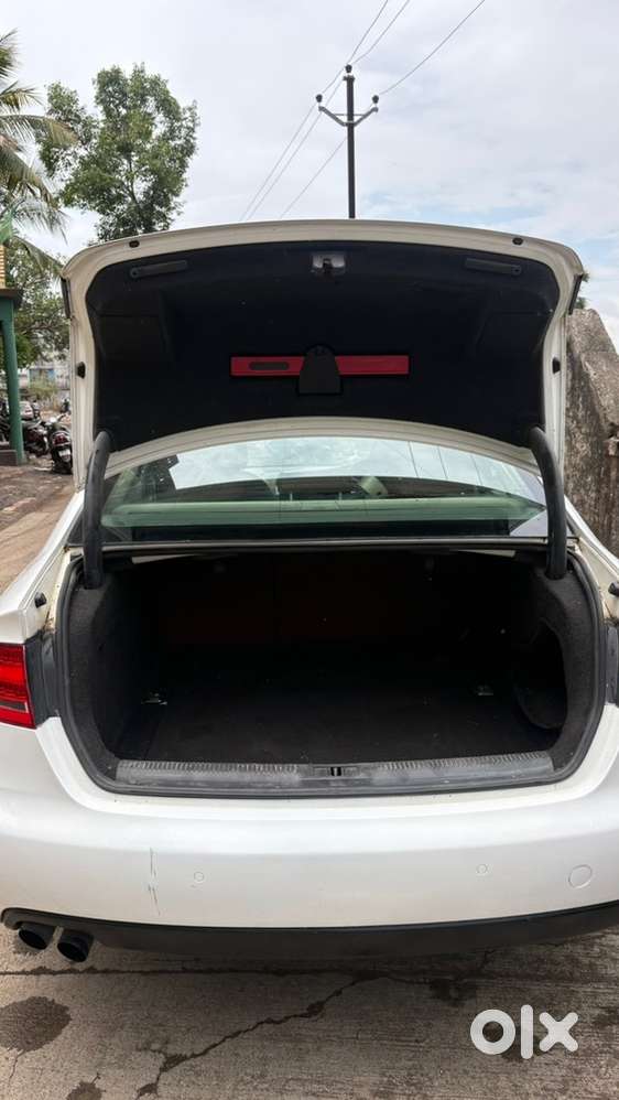 Audi A4 Petrol 2011