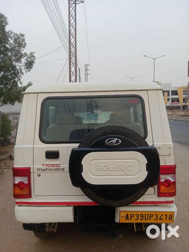 Mahindra Bolero 2018 Diesel 97289 Km Driven