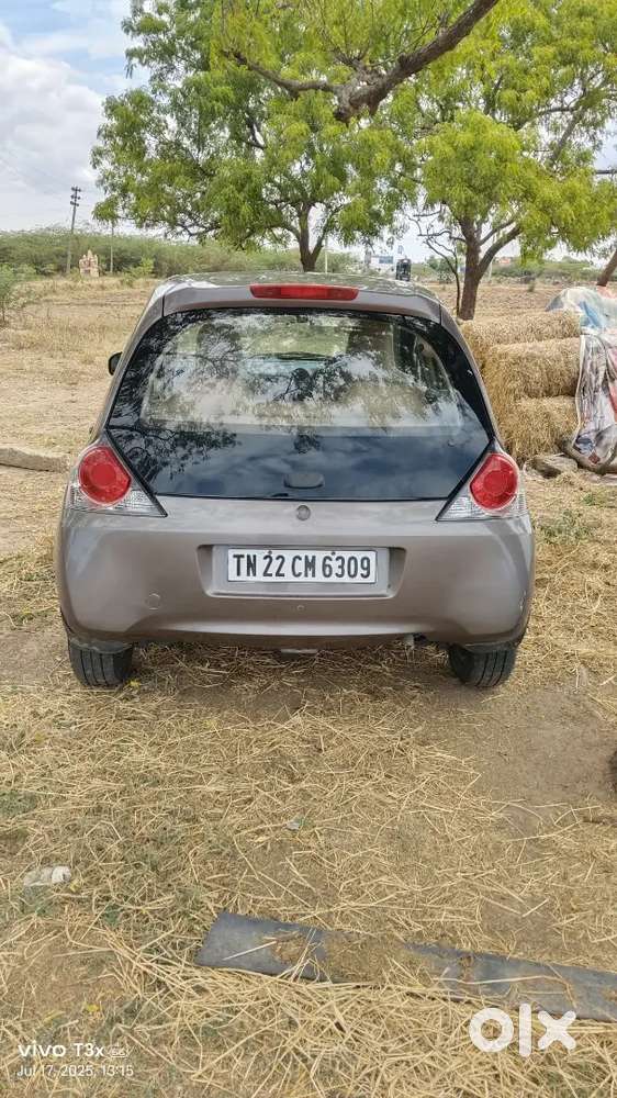 Honda Brio Smt Petrol 2013