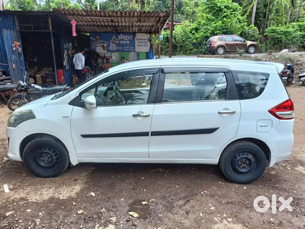 Maruti Suzuki Ertiga 2015 Diesel 90000 Km Driven