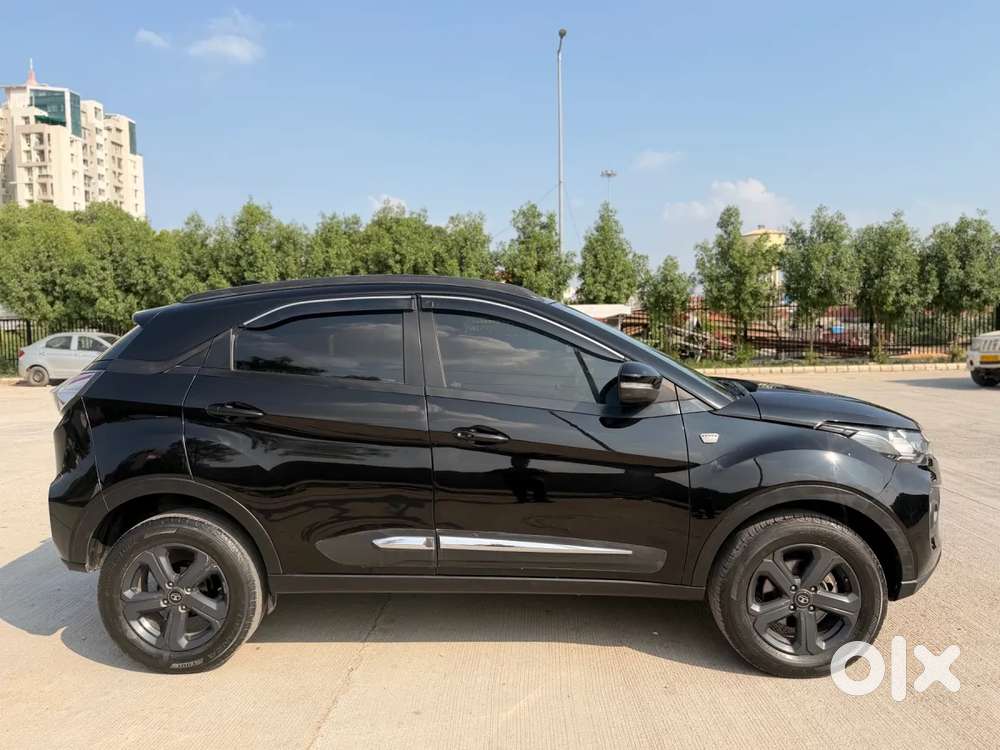 Tata Nexon 1.2 Revotron Xz Plus Hs Dark Edition, 2023, Petrol