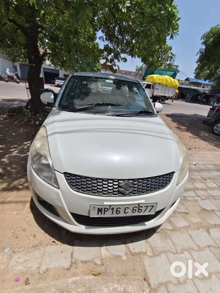 Maruti Suzuki Swift 2012 Diesel 180000 Km Driven