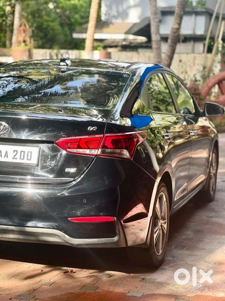 Hyundai Verna 2018 December Petrol Well Maintained