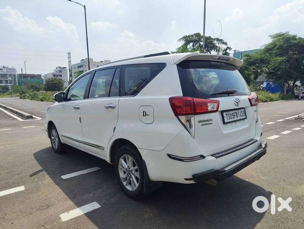 Toyota Innova Crysta 2.8 Z, 2017, Diesel