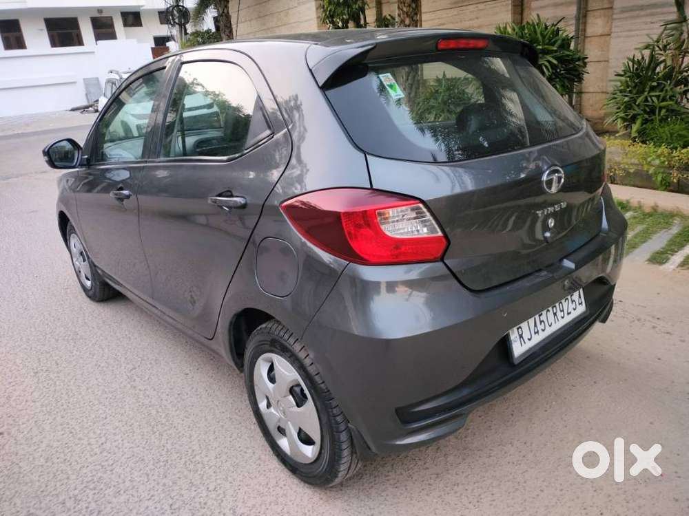 Tata Tiago 1.05 Revotorq Xt Option, 2022, Petrol