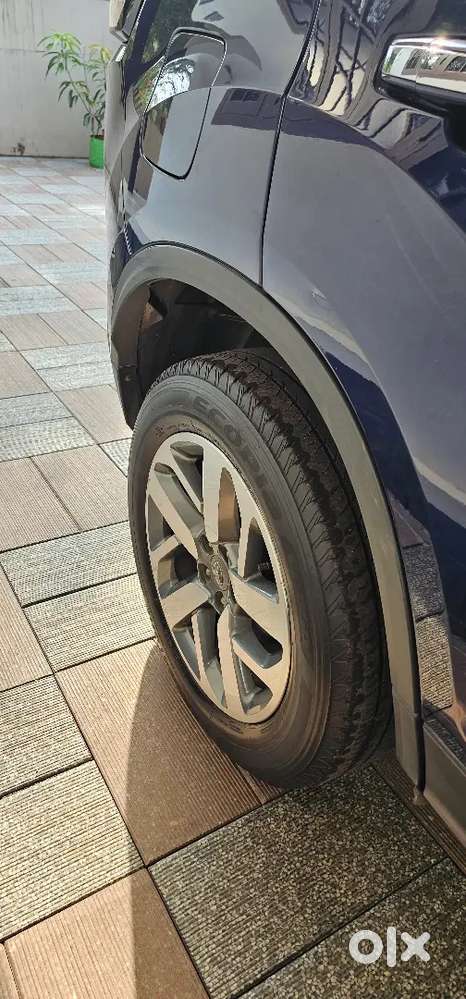 Tata Safari Xza Plus Top Model Automatic