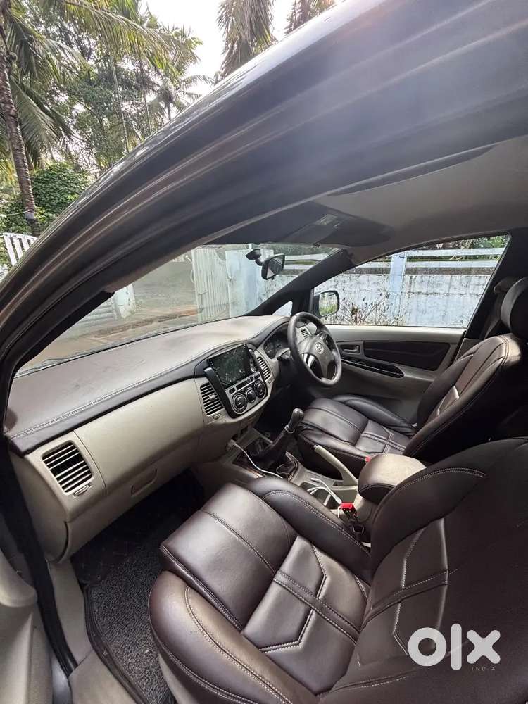 Toyota Innova 2.5 G4 2014