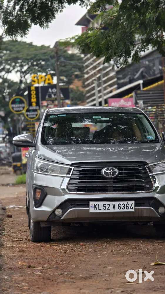 Toyota Innova Crysta 2016 Petrol 83000 Km Driven