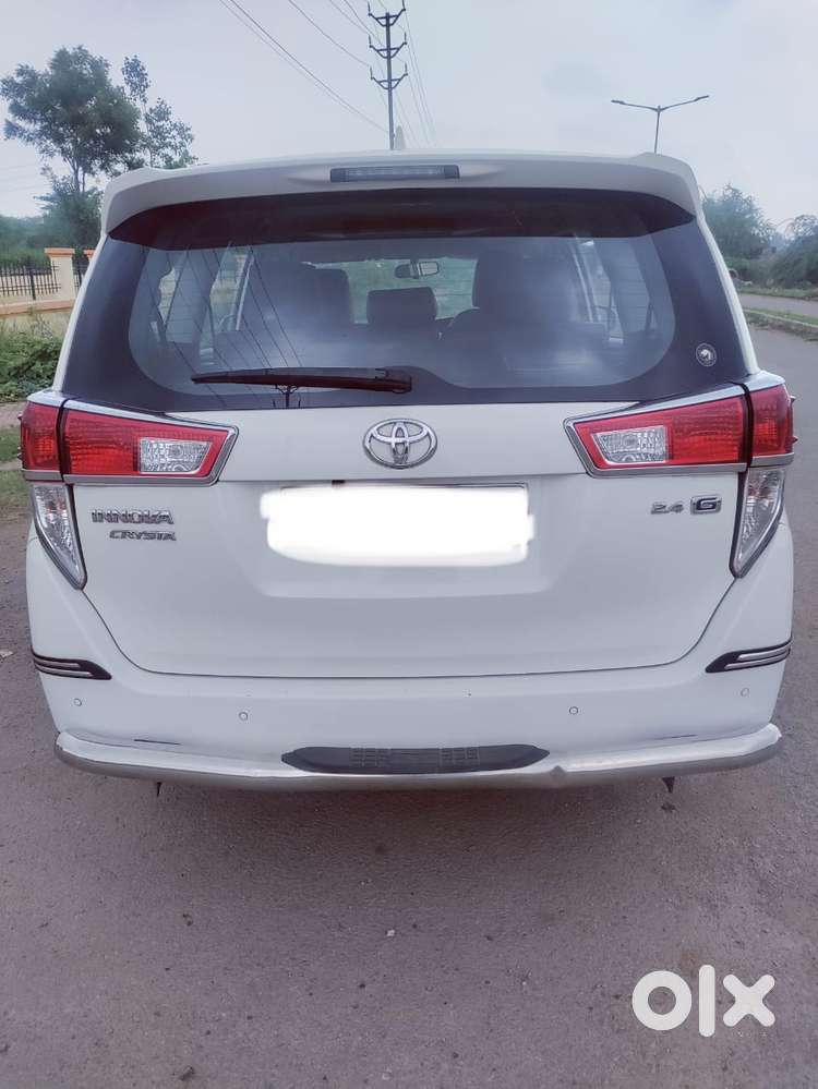 Toyota Innova Crysta 2.4 G Mt, 2022, Diesel