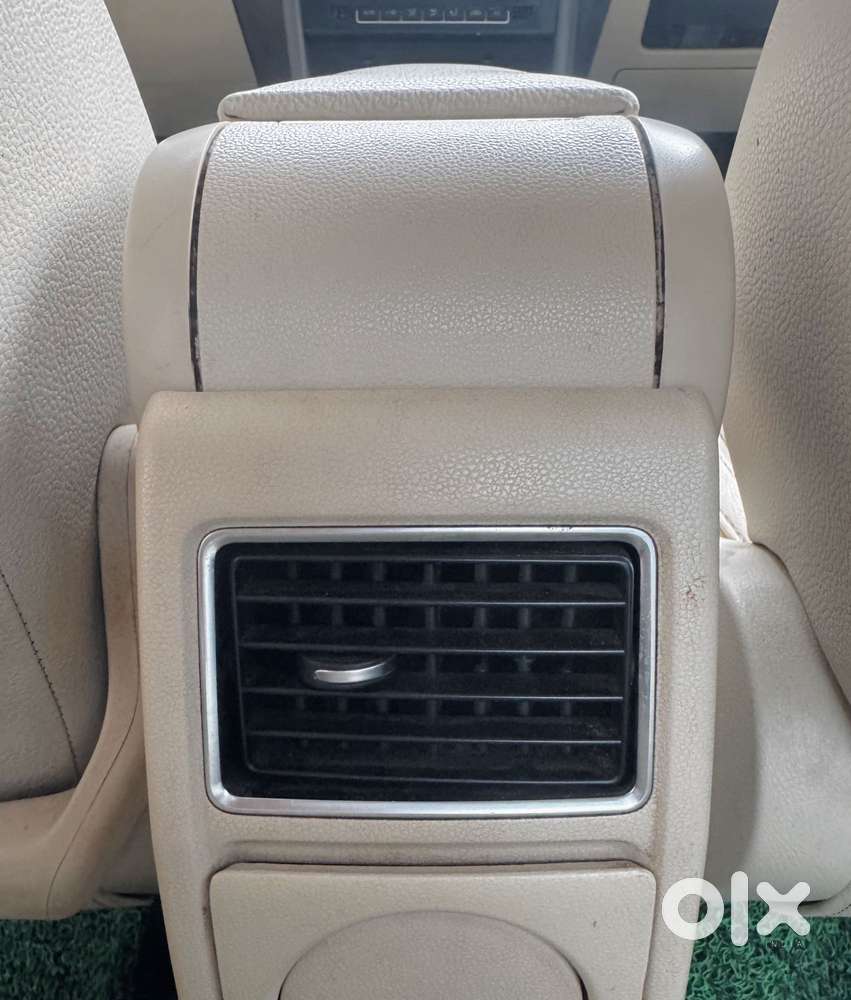 Volkswagen Vento 1.2 Highline Plus At 16 Alloy, 2015, Petrol