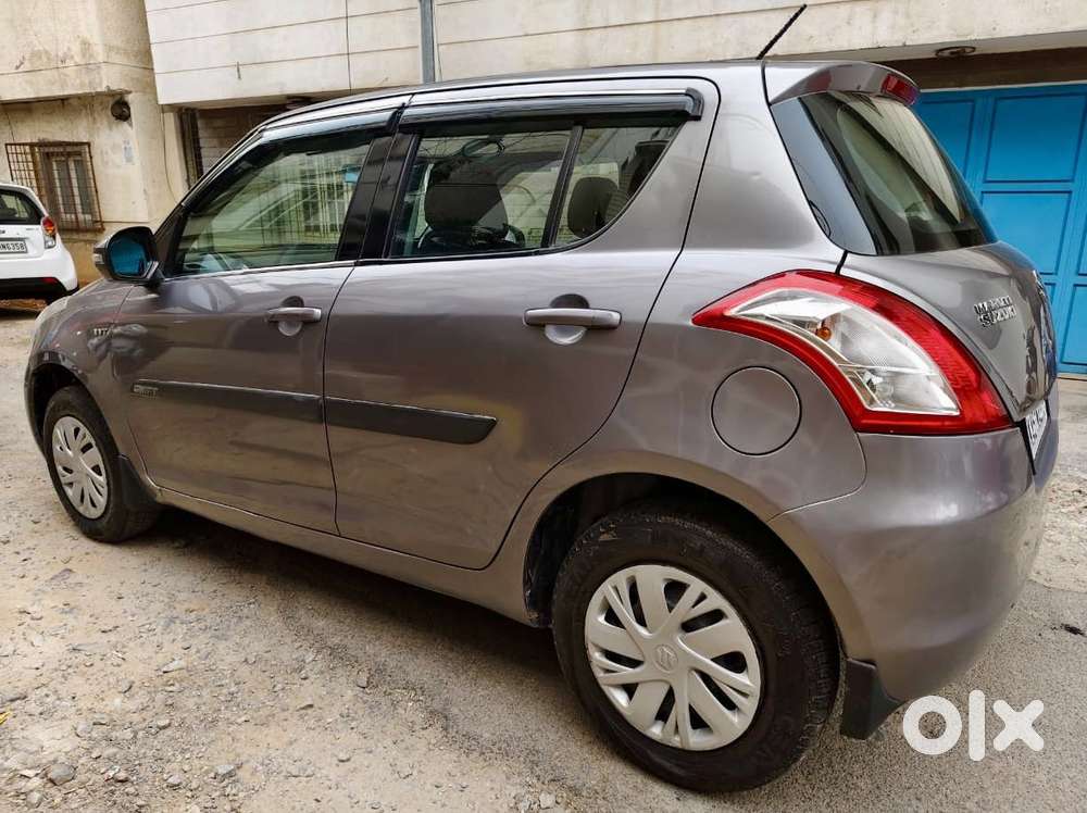 Maruti Suzuki Swift 1.2 Vxi (o), 2013, Petrol
