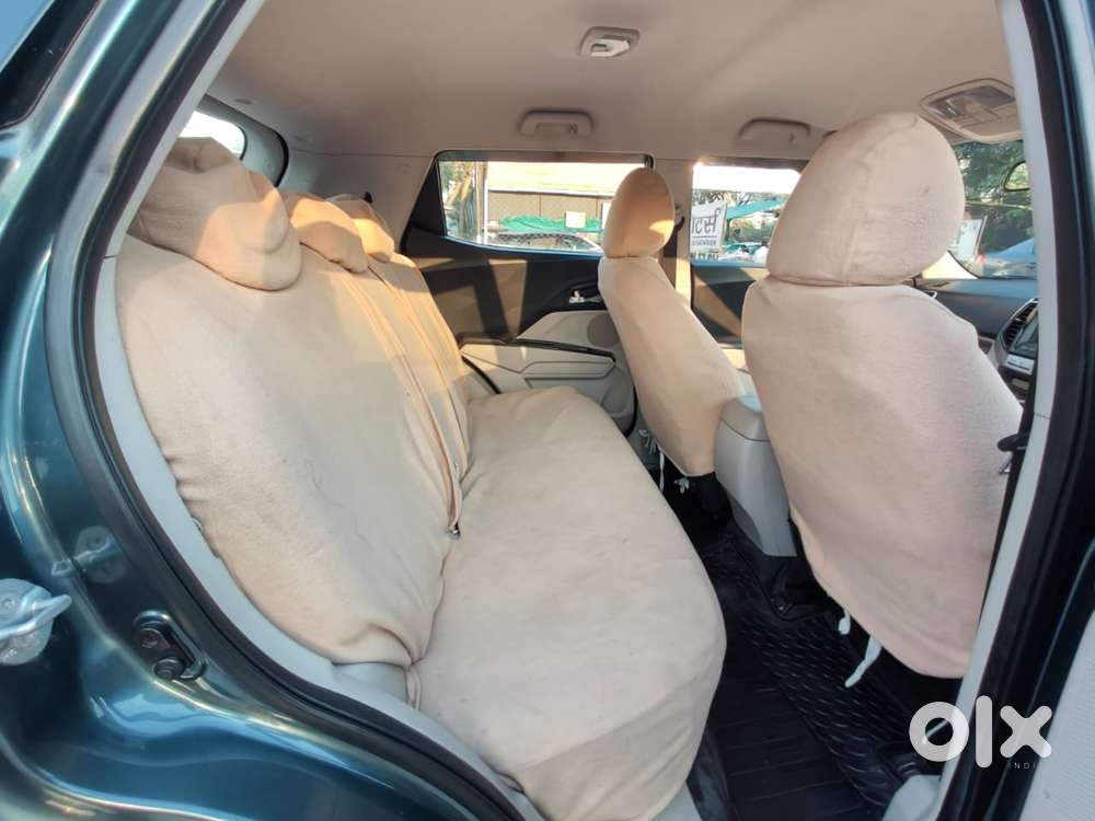 Mahindra Xuv300 W8, 2020, Petrol