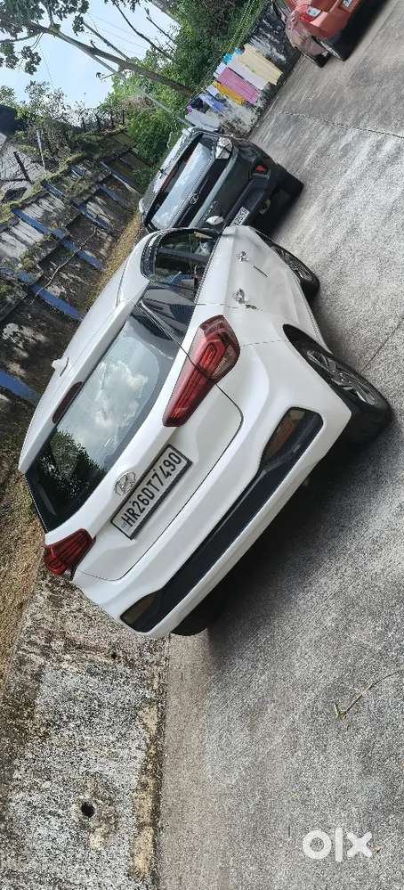 Hyundai Elite I20 2018 Diesel 102000 Km Driven