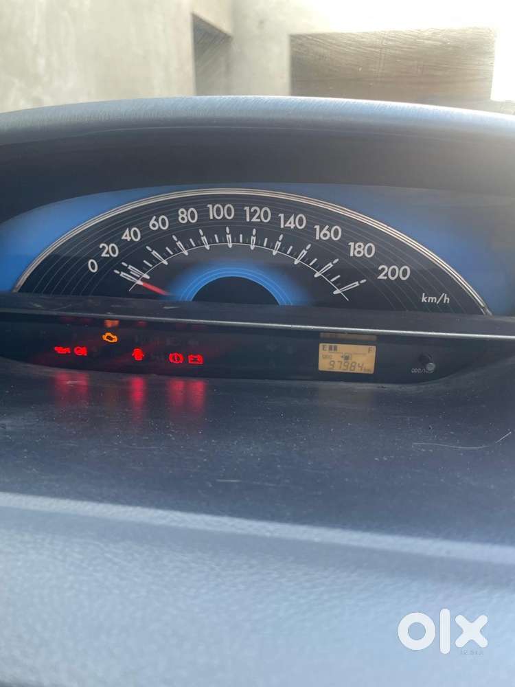 Toyota Etios Liva 2013 Petrol Well Maintained