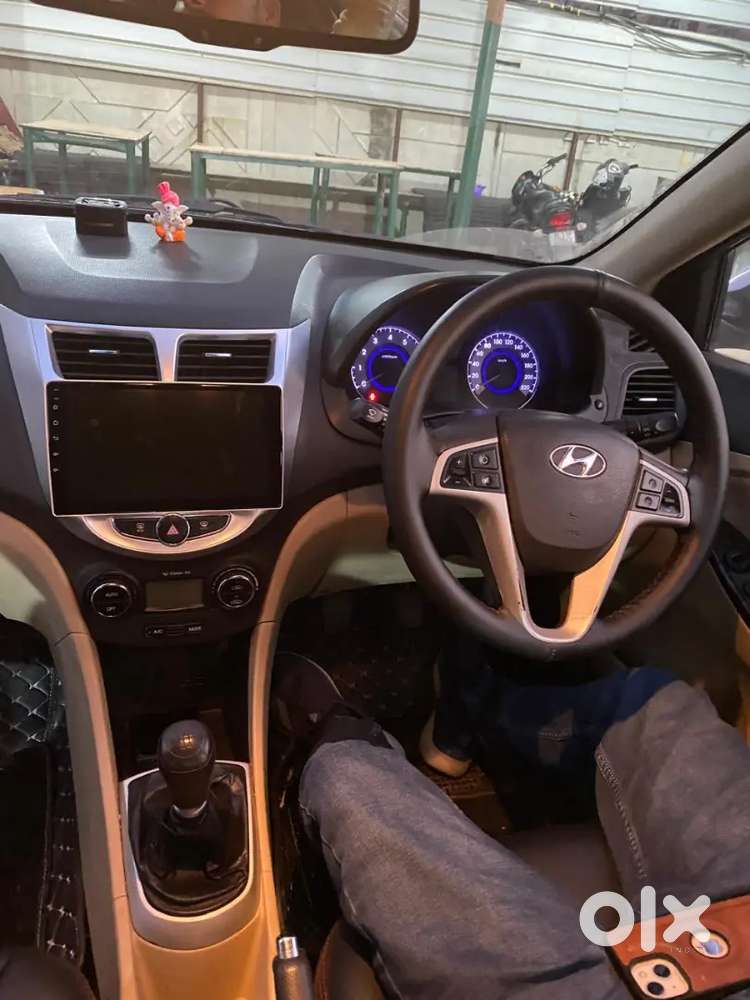 Hyundai Verna 2012 Petrol 70000 Km Driven