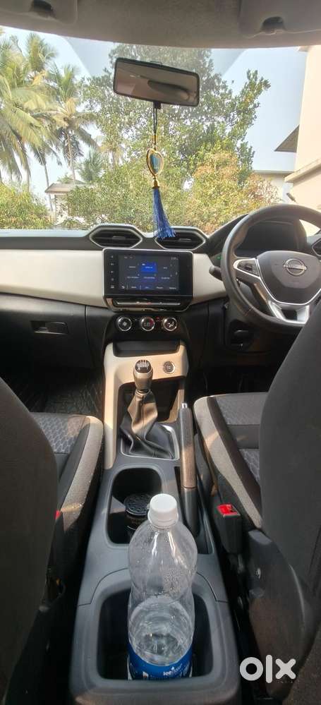 Nissan Magnite Xv Turbo, 2022, Petrol