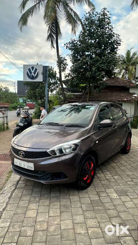Tata Tiago 1.2 Revotron Xt, 2018, Petrol