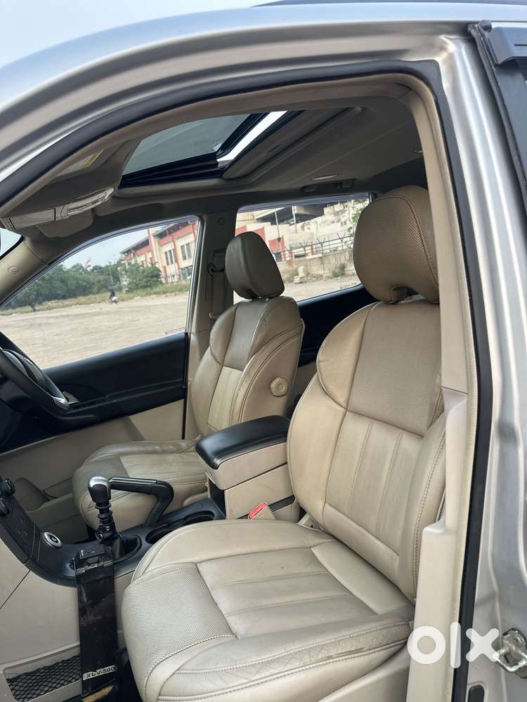 Mahindra Xuv500 2.2 W10, 2017, Diesel