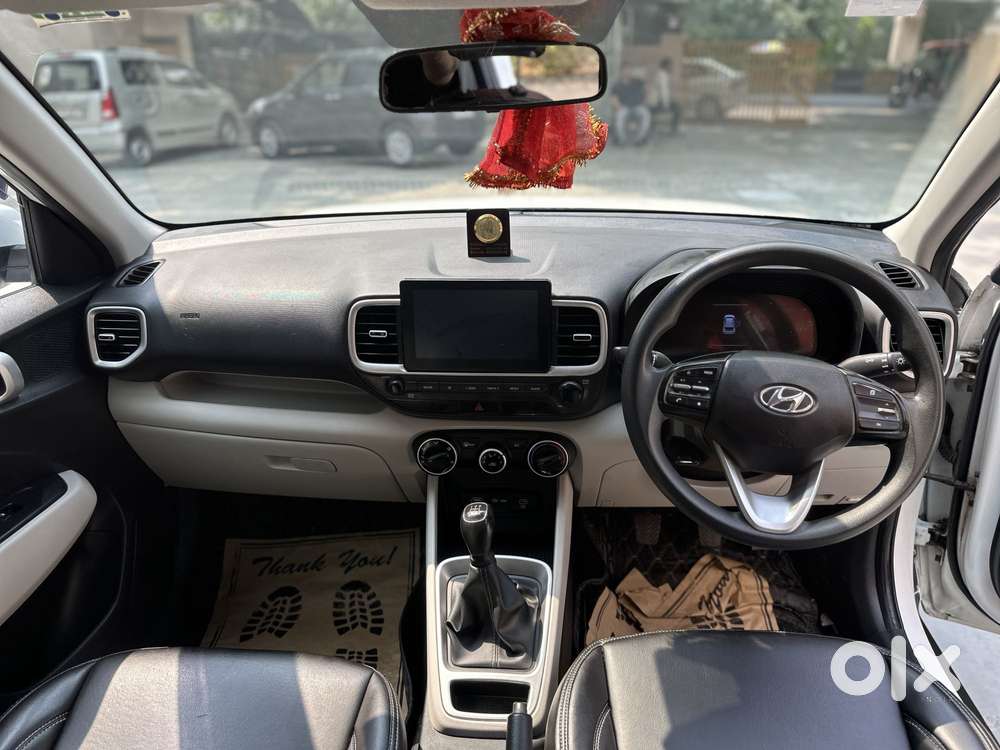 Hyundai Venue 1.2 S (o), 2022, Petrol