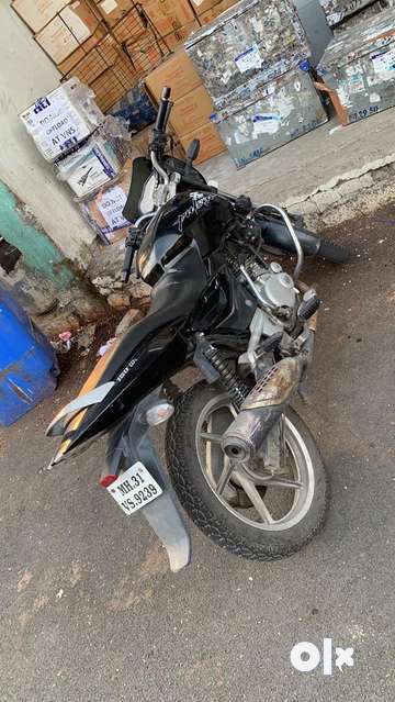 Good condition with 1 month old battery single handed bike pulsar