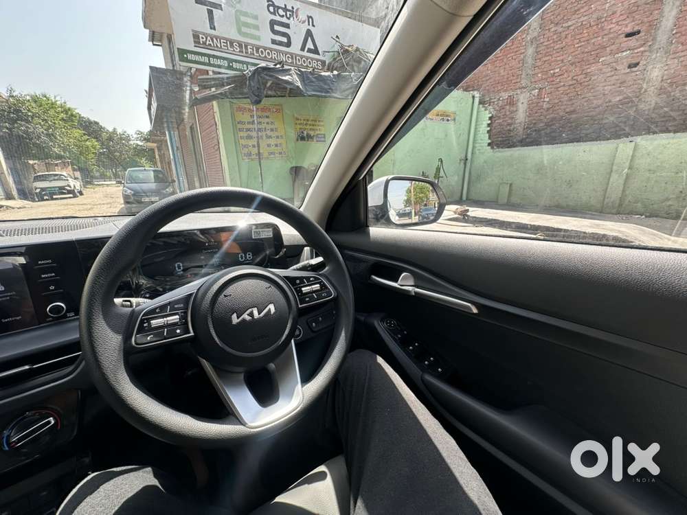 Kia Seltos 2025 Petrol Well Maintained