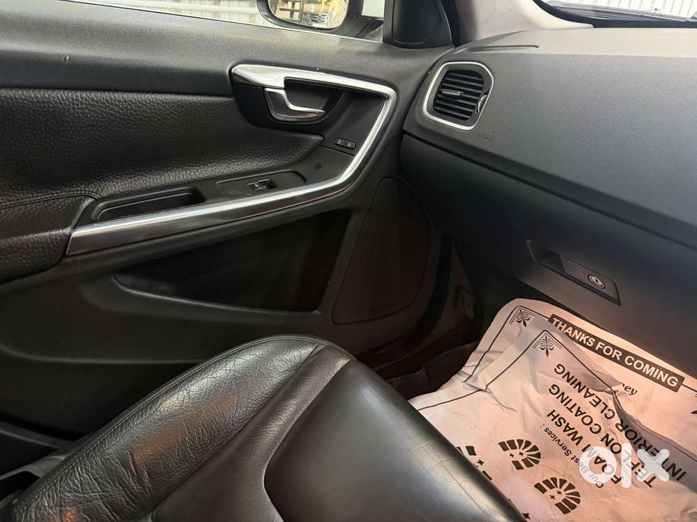 Volvo S60 D5 Inscription, 2015, Diesel