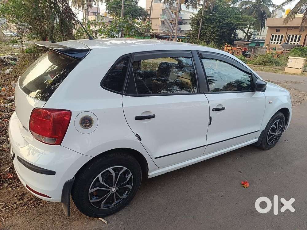Volkswagen Petrol Manual 2011