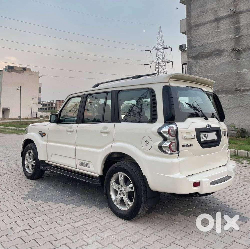 Mahindra Scorpio Intelli Hybrid S10, 2016, Diesel