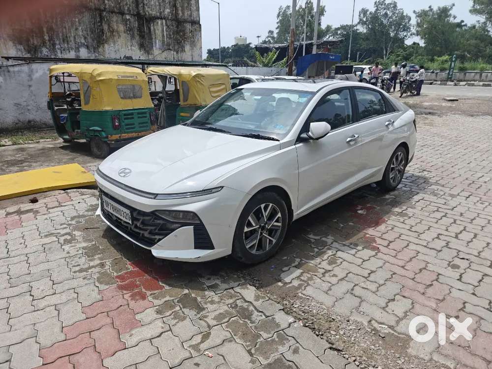 Hyundai Verna 1.5 Sx Ivt Automatic 2023